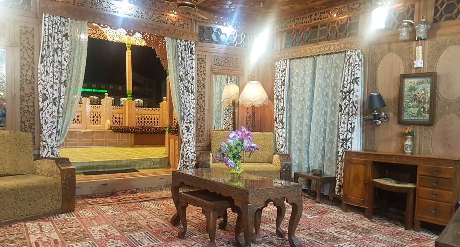 Royal Houseboats, Srinagar 1