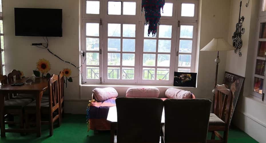 Hotel Lilly Inn & Cafe, Manali 4