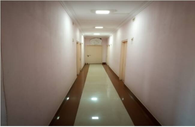 Newtown Hotel & Lodge, Kolkata 5