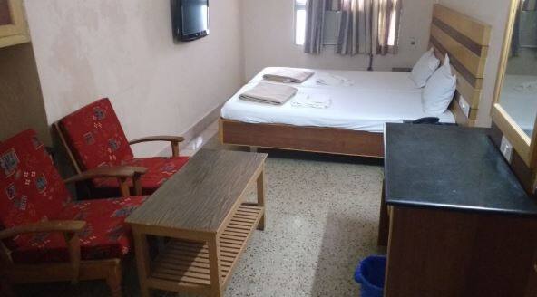 Karthik Hotel, Thanjavur 4