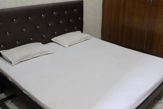 Hotel Grand Crystal, Karnal 2