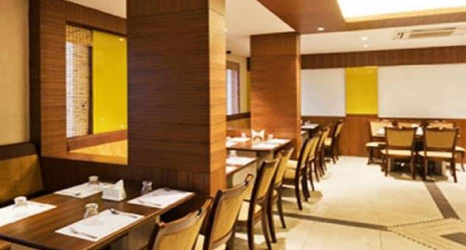 Ponnis Grand Inn, Chennai 4
