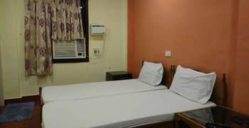 Sri Gopal Nivas Lodging House, Chennai 4