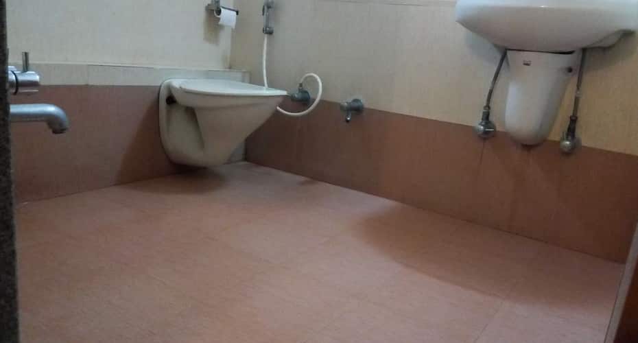 Hotel Royal Plaza, Ahmedabad 5