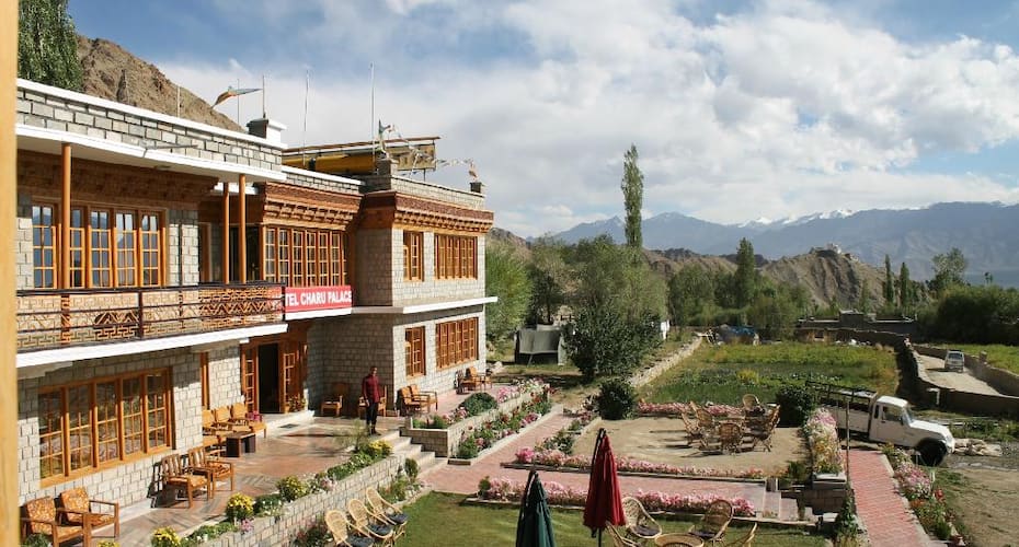 Hotel Charu Palace, Leh 1