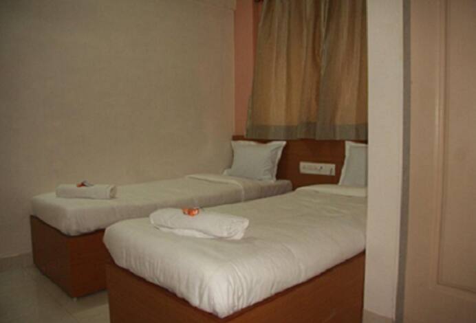 Sohum Habitat Bungalow-2, Mumbai 4