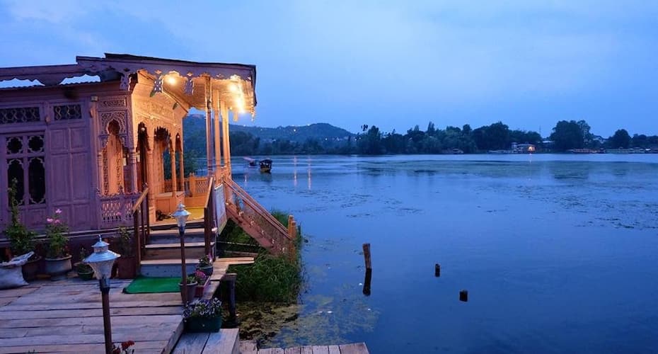 Houseboat New Golden Flower, Srinagar 5