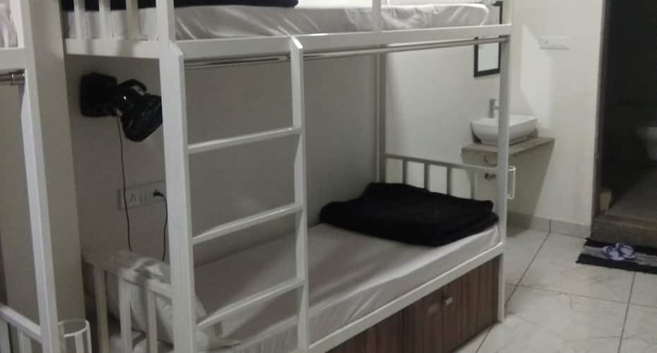 Hotel Milan, Ahmedabad 5