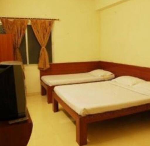 Hotel Crystal Plaza, Hyderabad 5