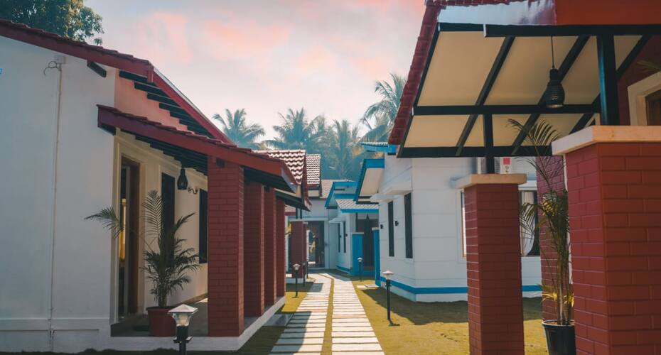 Beach Small Wonder Villa, Alibaug 2