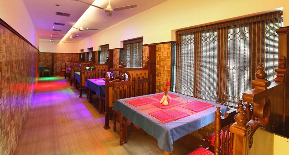 Hotel Royal Indraprastha, Alleppey 4