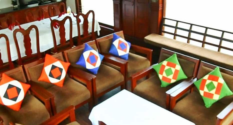 cathey Pacific Luxury house boat 1, Alleppey 5