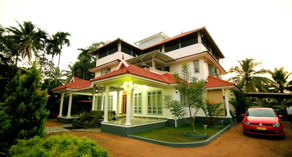 Backwater Villae, Alleppey 1