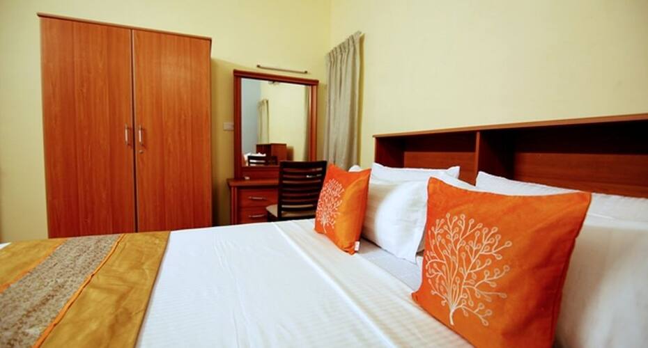 Backwater Villae, Alleppey 5