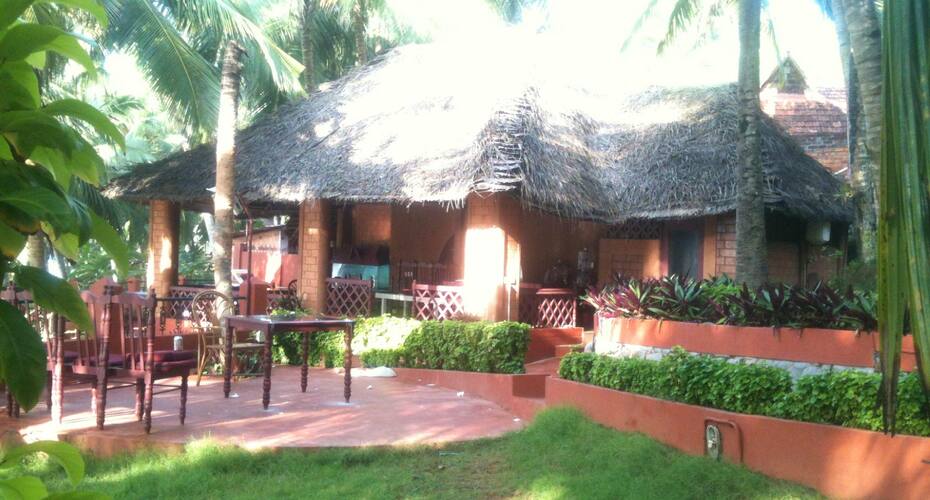 Aazhimala Beach Resort, Kovalam 2