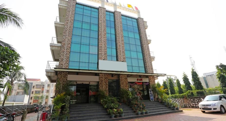Hotel BJ's By The Way, Bhubaneswar 3