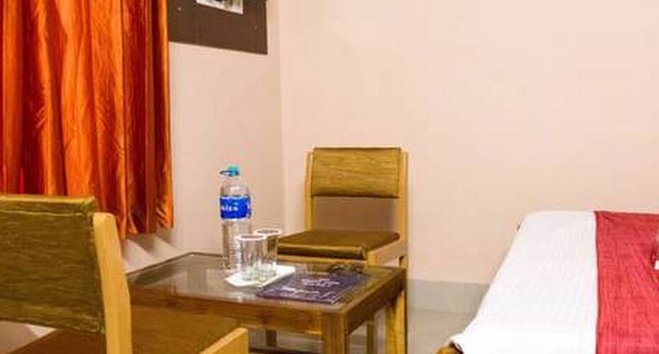 The Retreat Hotel, Bhubaneswar 3