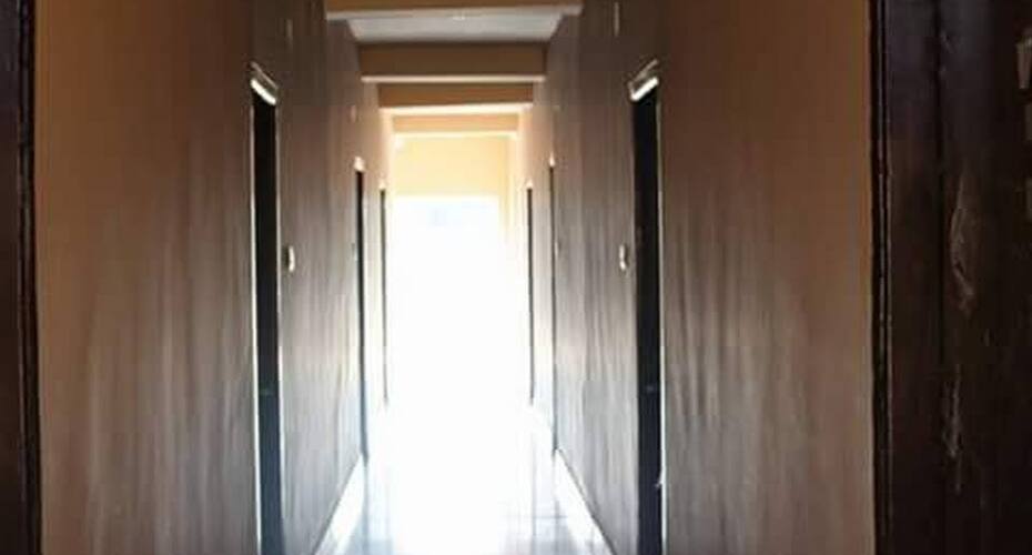 The Retreat Hotel, Bhubaneswar 5