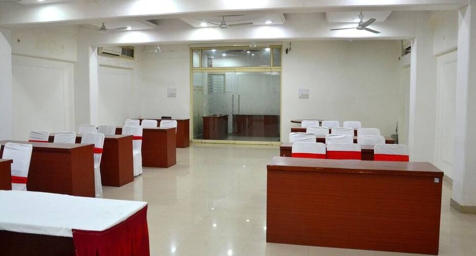 Hotel Sunshine Inn, Lucknow 5