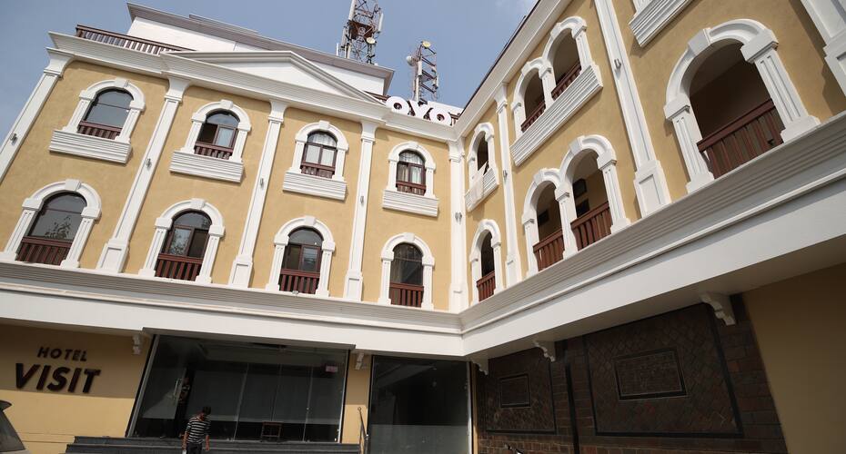Hotel Visit By Naavagat, Barnala 1