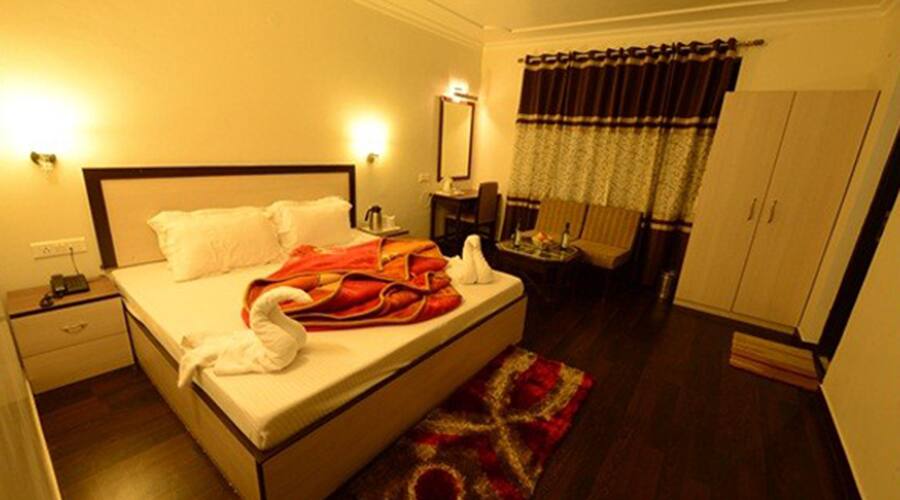 Hotel President, Manali 3