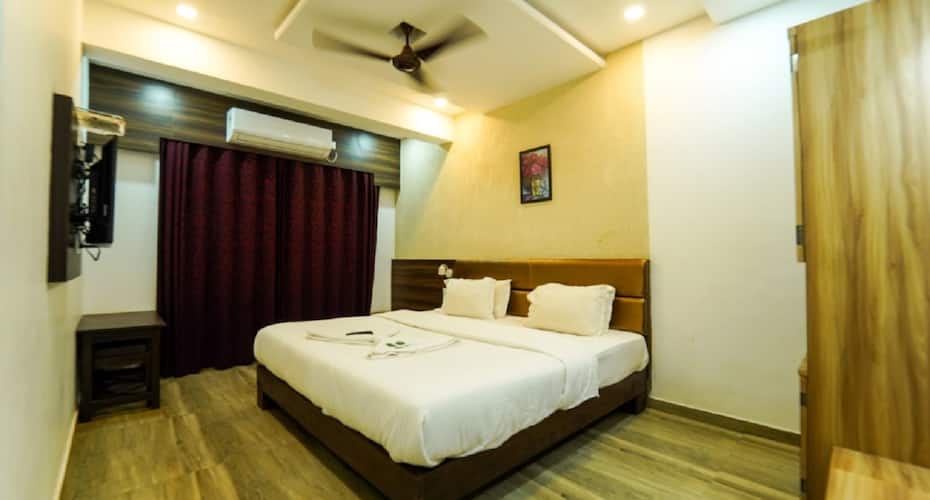 Ganeshkrupa Deluxe, Ganpatipule 2
