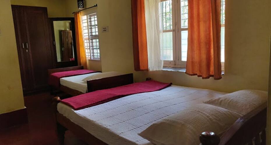 Sri Sai Homestay, Chikmaglur 5