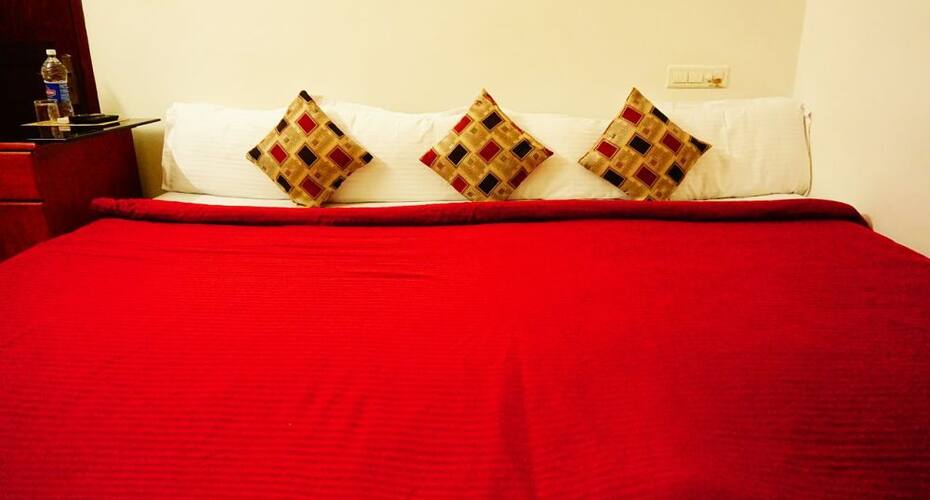 Royal Inn Tourist Home, Kochi 4