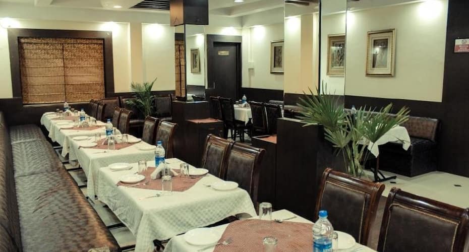 JK Rooms 108 Hotel Royal Regency, Nagpur 4