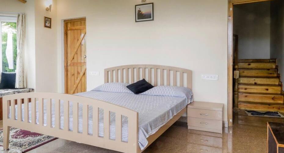 Golden Cypress Homestay, Mukteshwar 1