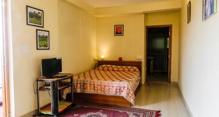 Golden Cypress Homestay, Mukteshwar 4