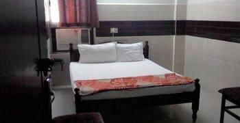 Venkata Sai Lodge, Ongole 5