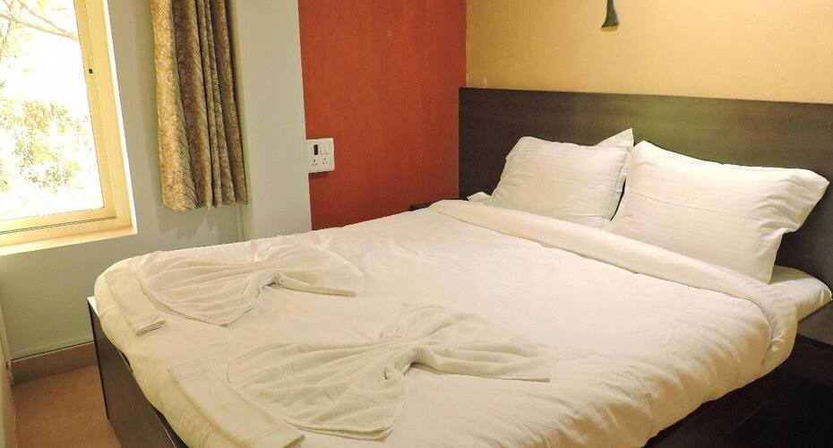 Riverside View In Arpora For One Bedroom, Goa 5
