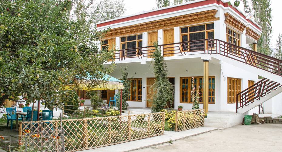 Sha Cho Guest House, Nubra valley 4