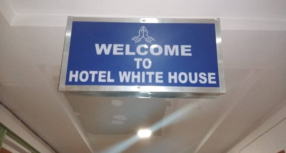 White House Hotel, Jaigaon 4