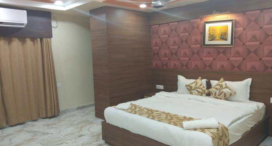 White House Hotel, Jaigaon 5