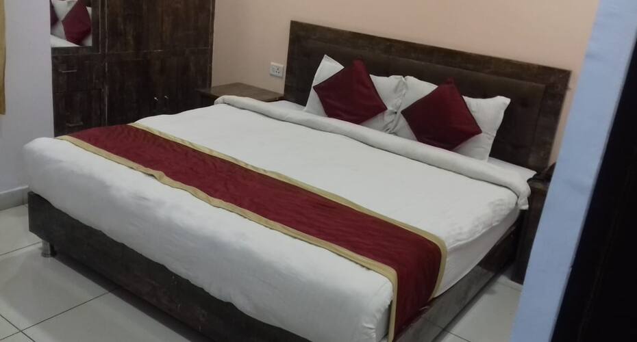 Hotel Sunrise by City Culture, Lucknow 3