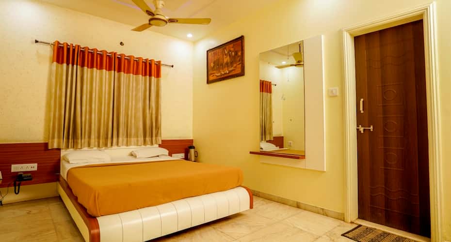 Hotel Bhakti, Rajkot 3