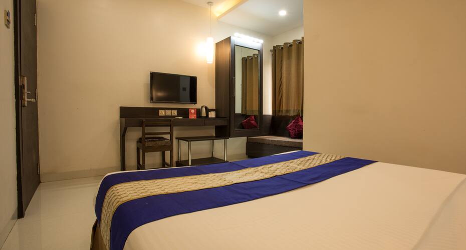 Anroute Stays-South Tukoganj, Indore 5