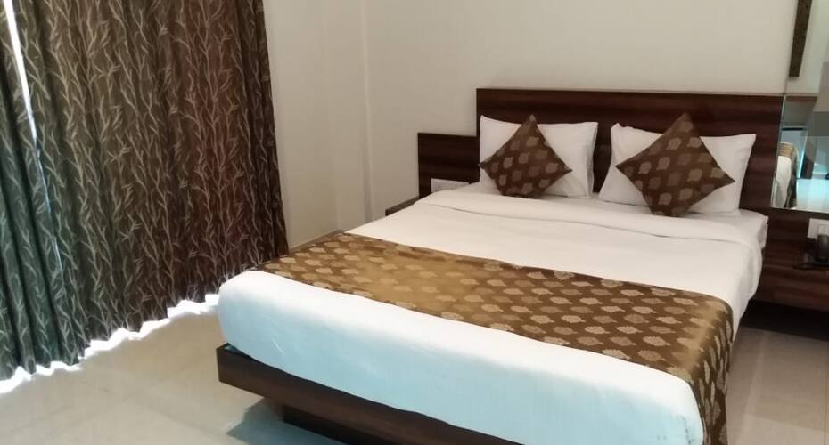 Mount Bliss Hotel, Panchgani 3