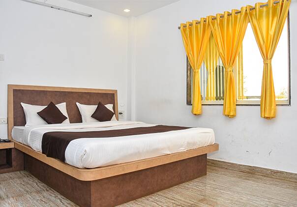 Hotel Green Spring, Mahabaleshwar 2