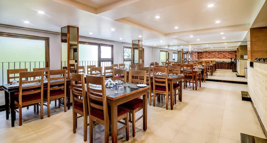 Silver Star Boutique Hotel by Sumi Yashshree, Darjeeling 4