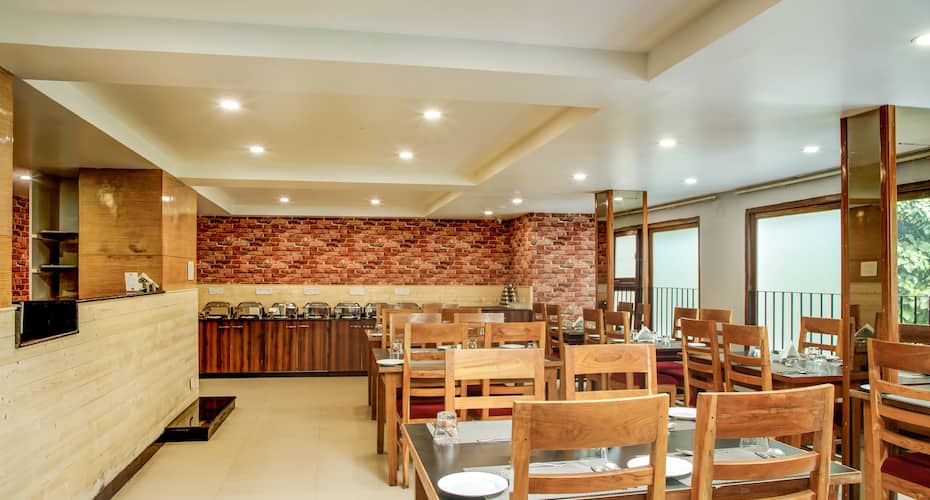 Silver Star Boutique Hotel by Sumi Yashshree, Darjeeling 5