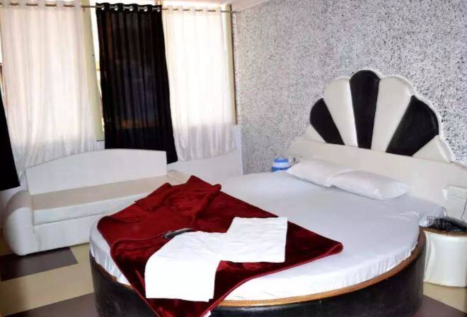 HotelRockView, Pachmarhi 2