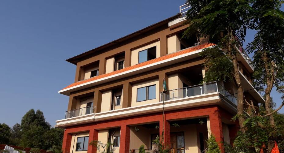 Green Mountain Farm House, Panchgani 1