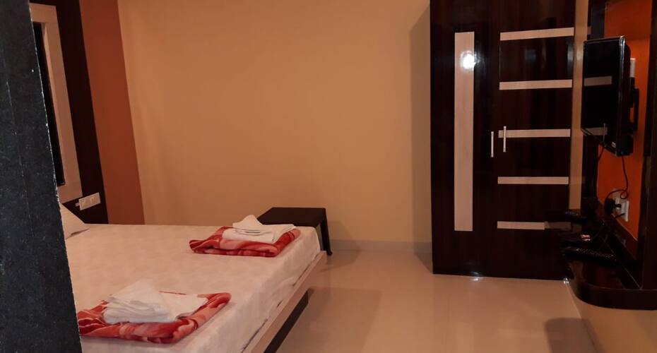 Green Mountain Farm House, Panchgani 3