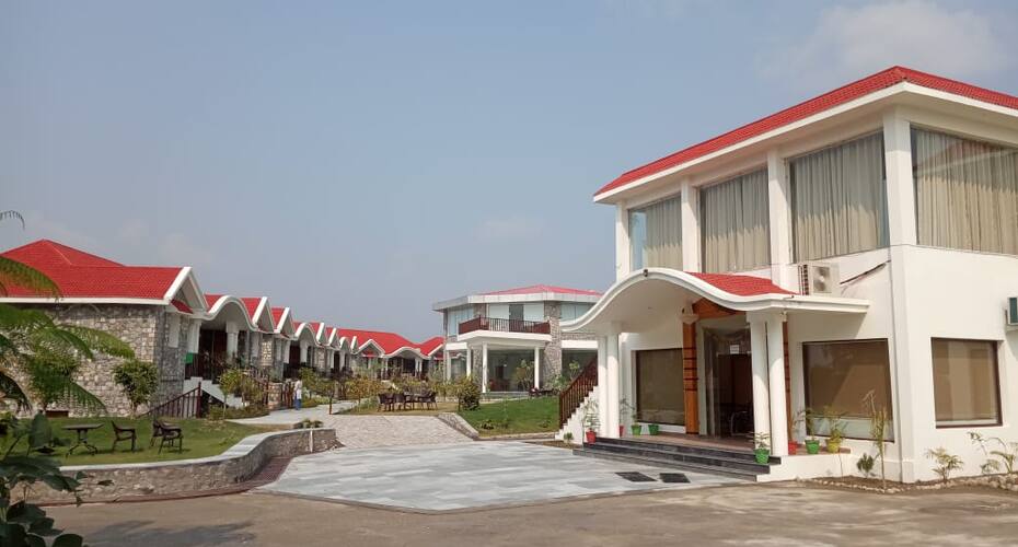 The Manrals Resort, Nainital 3