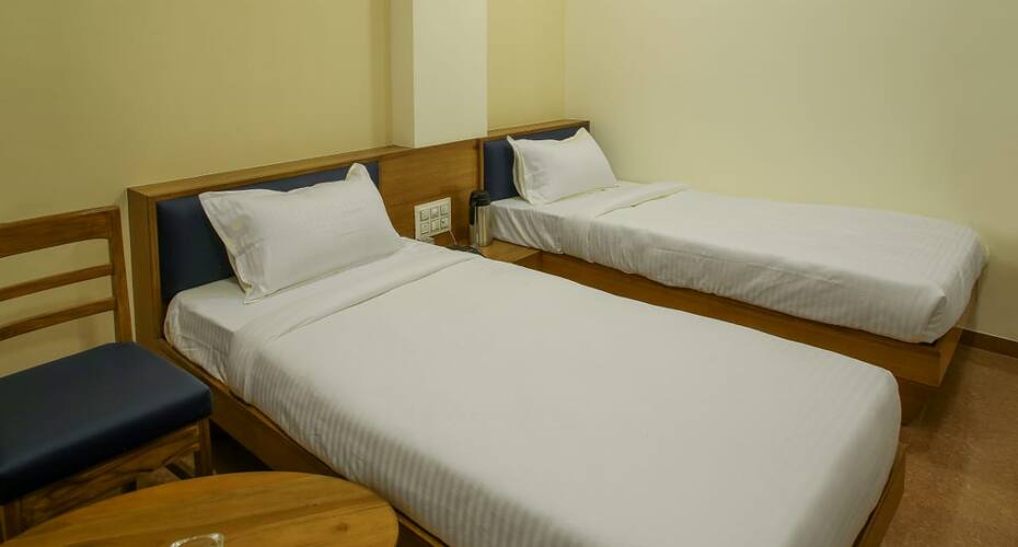 Hotel Grand Unity, Ahmedabad 2