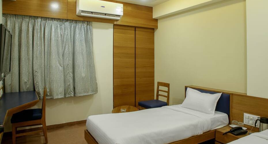Hotel Grand Unity, Ahmedabad 3