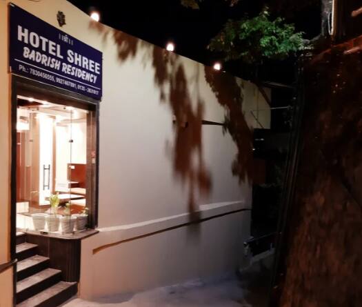 Hotel Shree Badrish Residency, Mussoorie 3